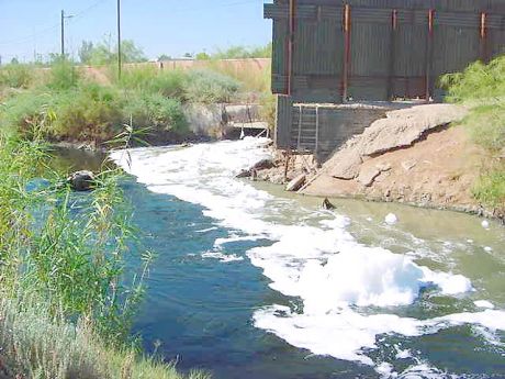 Water pollution, fot by Autor: CNRC (Calexico New River Committee (CNRC)), public domain