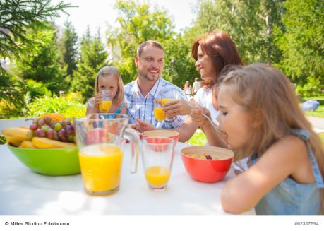 Jak sprawić by dzieci nabrały prawidłowych nawyków żywieniowych, Fot. fotolia